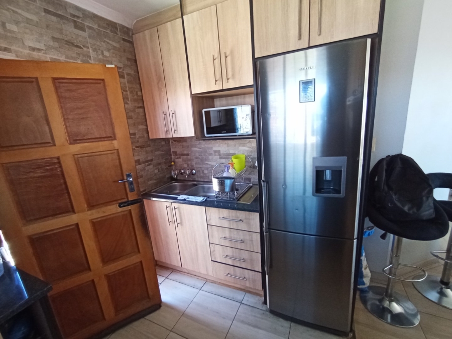 2 Bedroom Property for Sale in Bloemside Free State